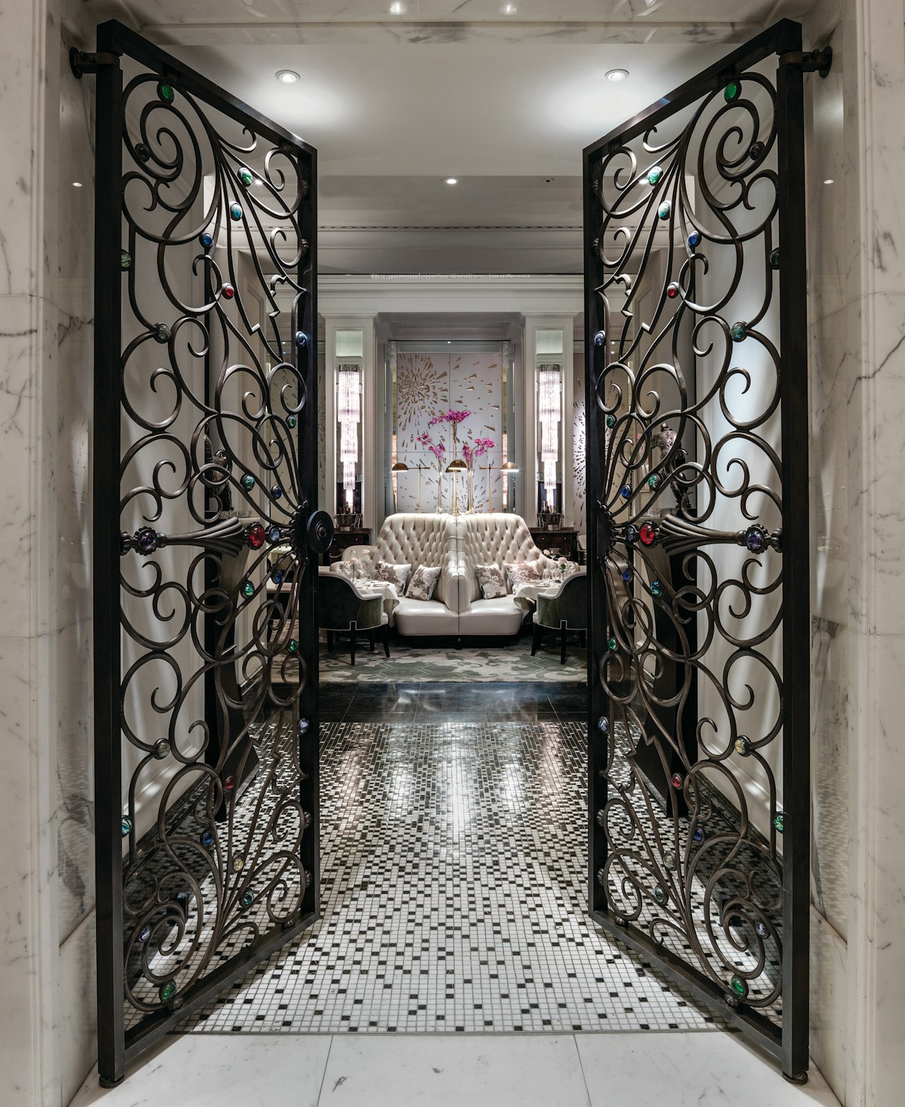 The-Langham-Palm-Court-Entrance.jpg